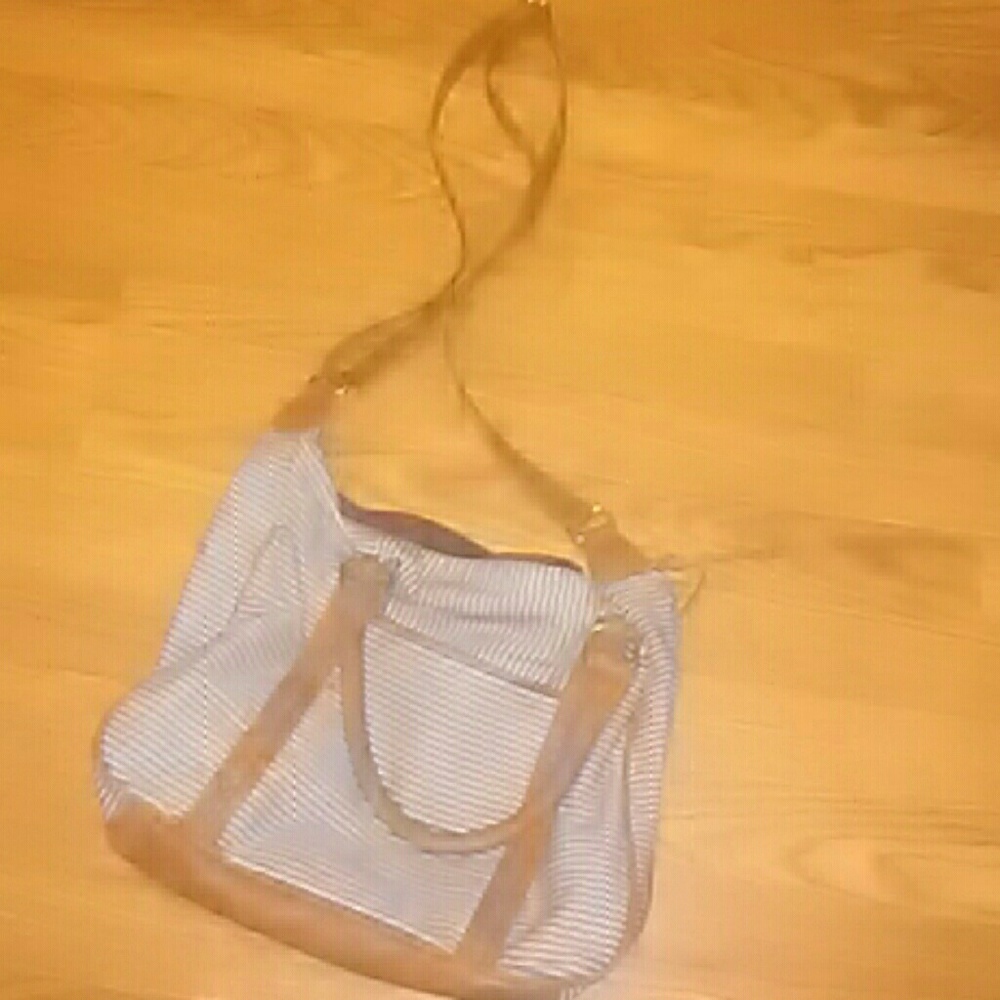 American eagle shoulder bag